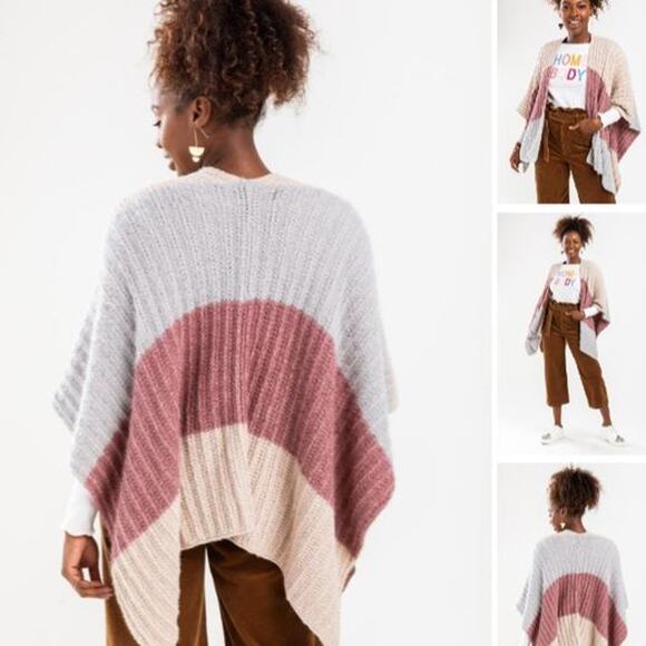 Francescas Kimono Sweater Vivian Striped Knit Kimono One Size Fits All - Picture 2 of 7